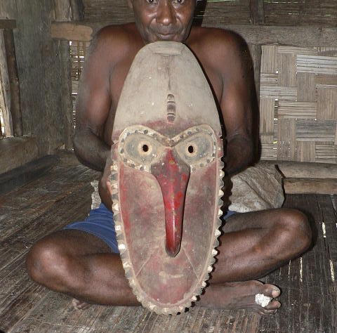 09-New-Guinea-Art-Field-Collecting-Oceanic-Art