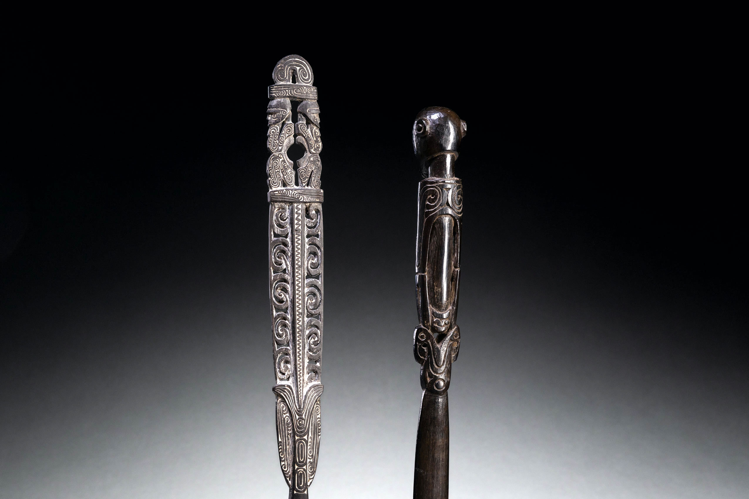 6d-TwoMassimFigurativeLimeSpatulas-NewGuineaArt-OceanicArt