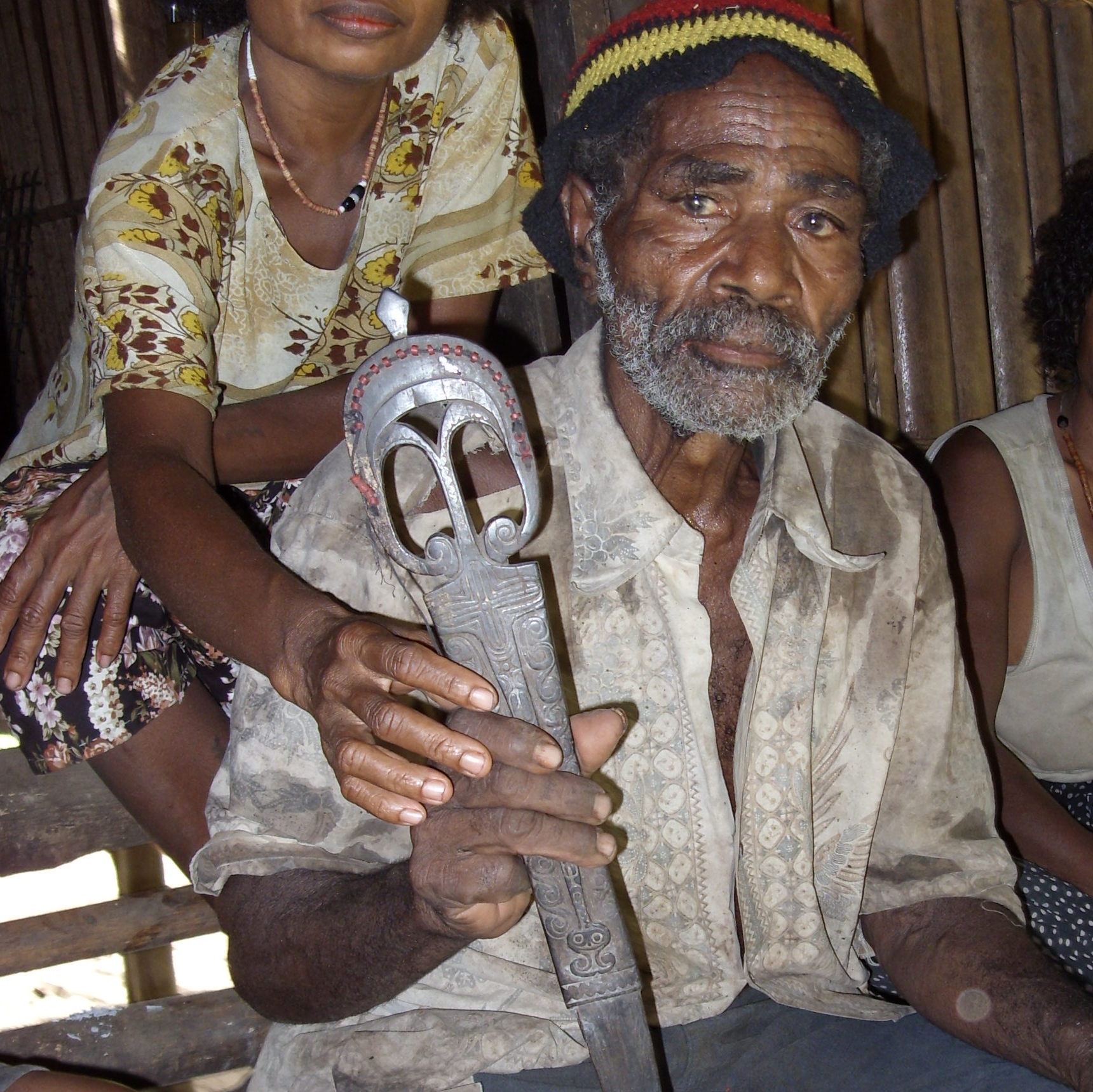 Collingwood Bay man with lime spatula, New Guinea Art, Oceanic Art, Tribal Art, South Pacific Art