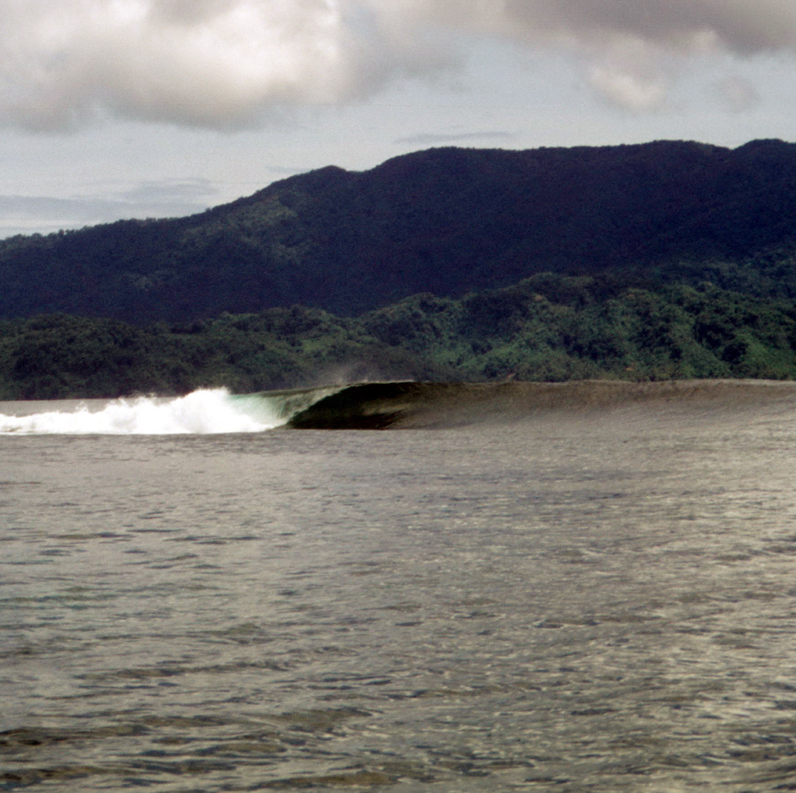 Nice Left Point Wave, North Coast New Guinea Island, Oceanic Art Pitstop